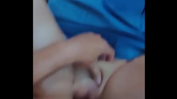 أختي عاهرة، وجدتها في غرفة المعيشة تظهر ثدييها وكنا وحدنا وخرجت الأمور عن السيطرة – فرخ لاتينا الساخنة في ازدراء مارس الجنس في مؤخرتها الضخمة وكسها الغني | My stepsister is a slut, I found her in the living room showing her tits and we were alone and things got out of control – Hot Latina chick in contempt fucked in her huge ass and rich pussy