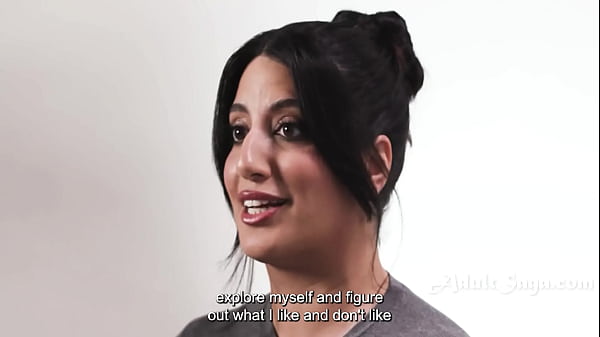 كبير الثدي شعبية ناقتي سارة العربية تتحدث عن الصناعة والجنس | Big Tits Popular Pornstar Sarah Arabic Talks About Industry, Sex & Her Preferences