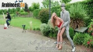 ممارسة الجنس في الشارع مع التمثال الفضي